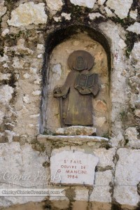 Connie Hanks Photography // ClickyChickCreates.com // art, arches, architecture, Saint Paul-de-Vence, Provence, France