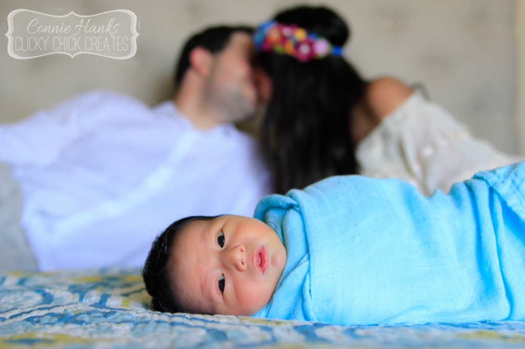 Connie Hanks Photography // ClickyChickCreates.com // newborn session, swaddle, love, young family, bohemian, boho chic, 