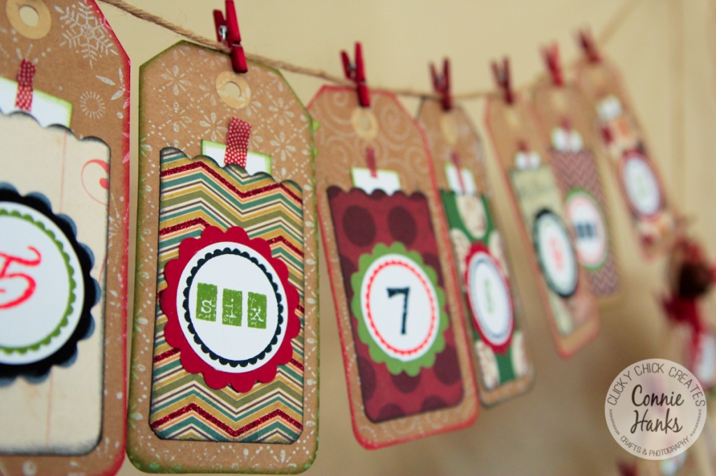 Connie Hanks // ClickyChickCreates.com // Advent calendar banner and mini book with unique family experiences and activities