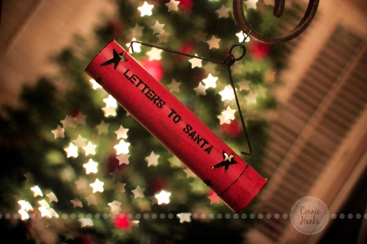 Connie Hanks Photography // ClickyChickCreates.com // letters to Santa ornament, bokeh, Christmas tree, star shaped bokeh, holiday, festive