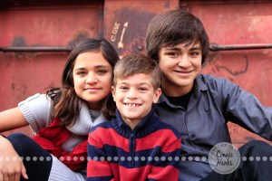 Connie Hanks Photography // ClickyChickCreates.com // family photos, rustic location, posh kids, trains