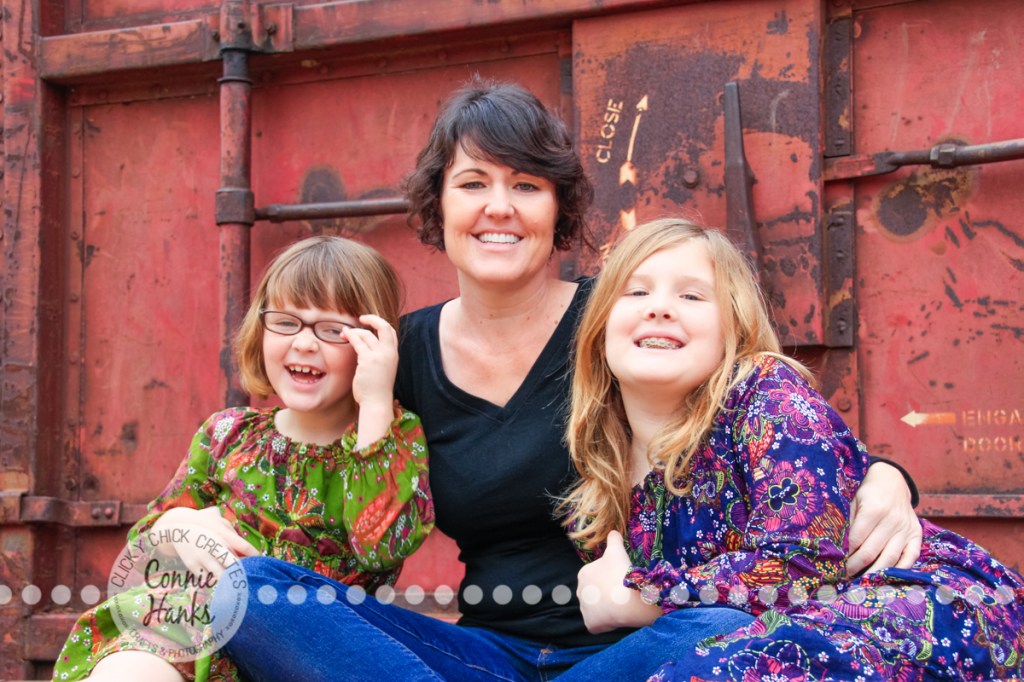 Connie Hanks Photography // ClickyChickCreates.com // family photos, mother, daughters, trio, trains, rustic, park, sisters, love, laughter