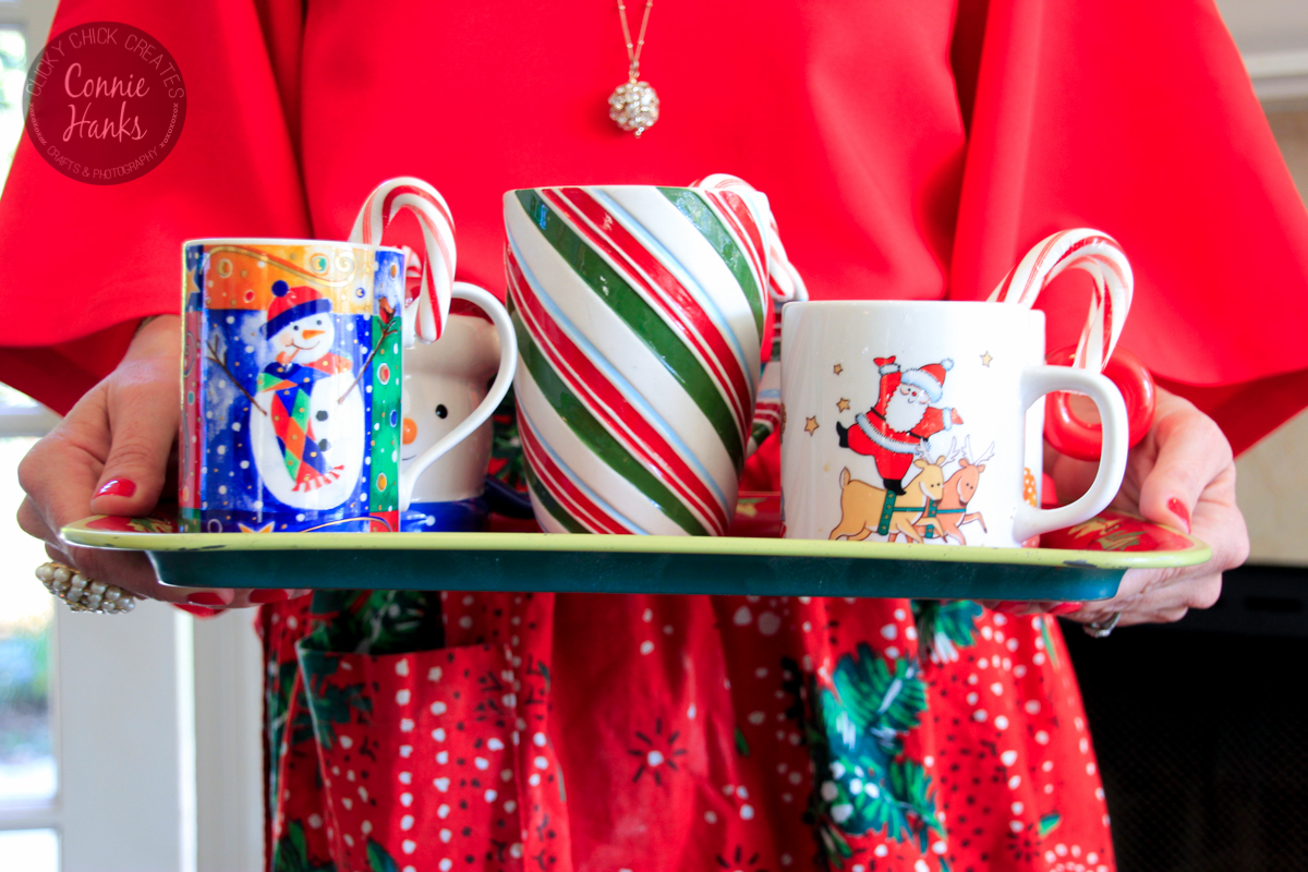 Connie Hanks Photography // ClickyChickCreates.com // gingerbread house party on StyleYourLifeBlog.com