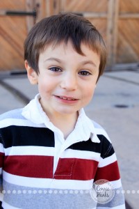 Connie Hanks Photography // ClickyChickCreates.com // M family sneak peek, trains, 3 boys, wreath, Christmas, family photos