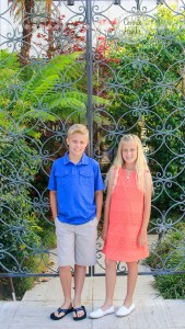 Connie Hanks Photography // ClickyChickCreates.com // Siblings, photos, pre-tween, Balboa Park, spring, peach, blue