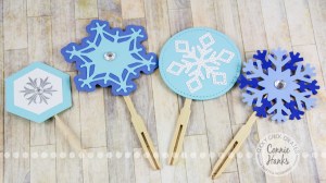 Connie Hanks Photography // ClickyChickCreates.com // Snowflake Cupcake Toppers, stitched snowflakes, variations, stamping, punches, die cut