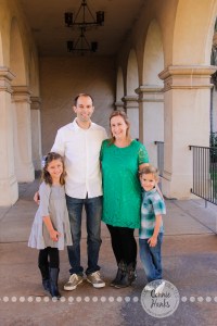 Connie Hanks Photography // ClickyChickCreates.com // Family photography, San Diego, Y Family, Balboa Park, arches