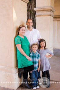 Connie Hanks Photography // ClickyChickCreates.com // Family photography, San Diego, Y Family, Balboa Park, arches
