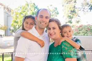 Connie Hanks Photography // ClickyChickCreates.com // Family photography, San Diego, Y Family, Balboa Park, arches