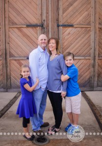 Connie Hanks Photography // ClickyChickCreates.com // Family photography at Old Poway Park, poses, kids, siblings, brother, sister, rustic, park,