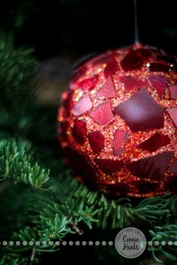 Connie Hanks Photography // ClickyChickCreates.com // Christmas, decorations, ornaments, diptychs, Advent