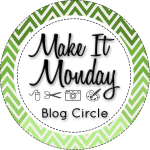 Connie Hanks Photography // ClickyChickCreates.com // Make it Monday blog circle in green