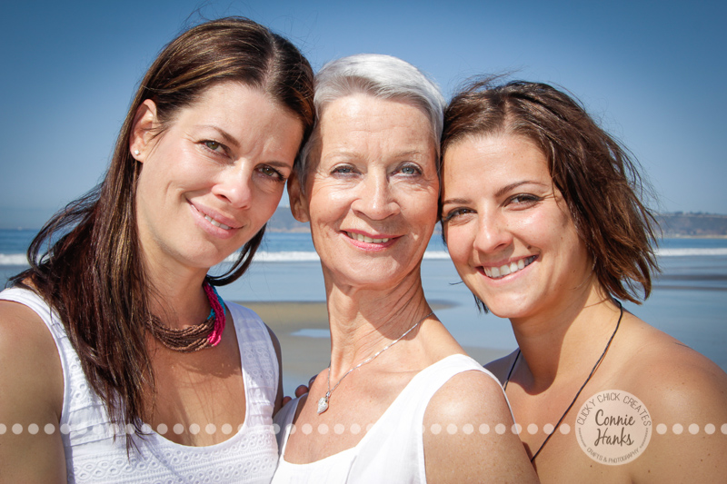 Connie Hanks Photography // ClickyChickCreates.com // multi-generation family on beach in Coronado Island