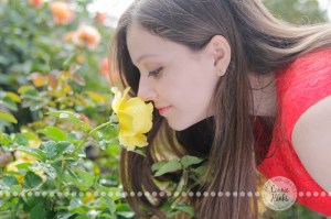 Connie Hanks Photography // ClickyChickCreates.com // senior portrait photo session in Balboa Park