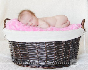 Connie Hanks Photography // ClickyChickCreates.com // baby girl newborn photo session - mother and child