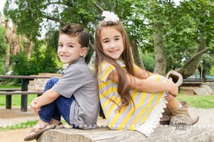 Connie Hanks Photography // ClickyChickCreates.com // San Diego Family Photographer - family of 5 - outdoor, rustic park, natural light
