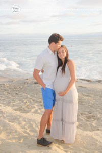Connie Hanks Photography // ClickyChickCreates.com // San Diego maternity photo session , beach maternity photos,
