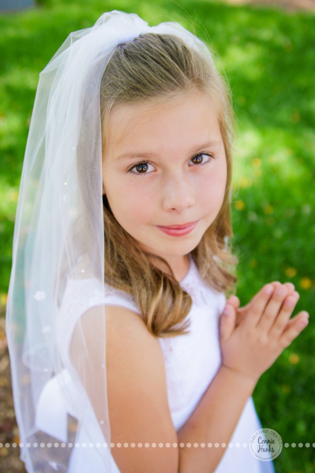 Connie Hanks Photography // ClickyChickCreates.com // First Communion poses