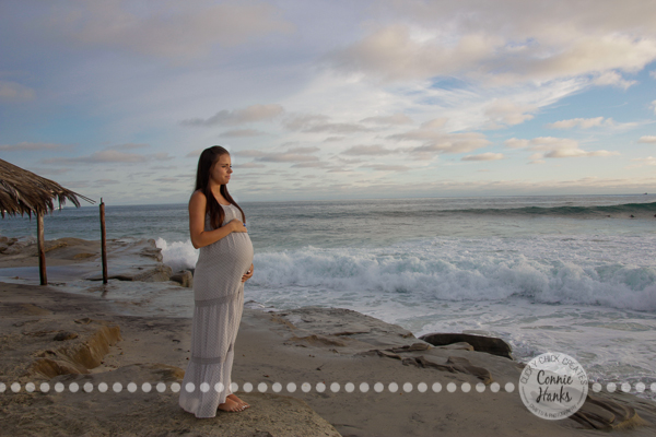Connie Hanks Photography // ClickyChickCreates.com // San Diego maternity photo session, beach maternity photos,