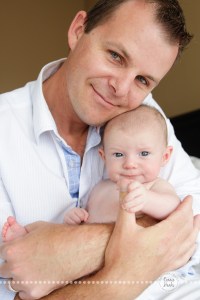 Connie Hanks Photography // ClickyChickCreates.com // San Diego newborn photography, family photo session, family photography, baby boy