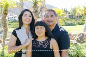 Connie Hanks Photography // ClickyChickCreates.com // San Diego family photo session, family photos, multi-generational, extended family, large family