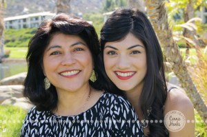 Connie Hanks Photography // ClickyChickCreates.com // San Diego family photo session, family photos, multi-generational, extended family, large family