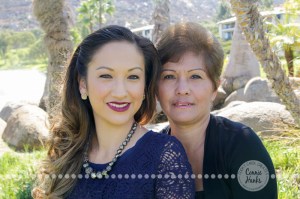 Connie Hanks Photography // ClickyChickCreates.com // San Diego family photo session, family photos, multi-generational, extended family, large family