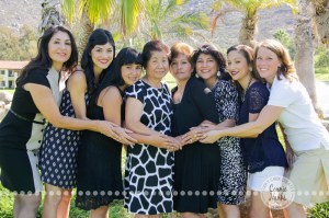 Connie Hanks Photography // ClickyChickCreates.com // San Diego family photo session, family photos, multi-generational, extended family, large family