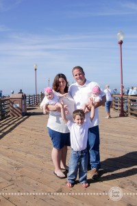 Connie Hanks Photography // ClickyChickCreates.com // San Diego family photo session, family photos, multi-generational, extended family, large family