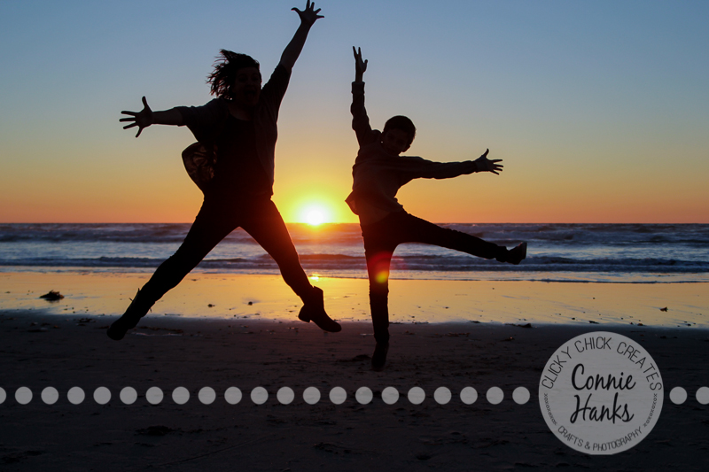 Connie Hanks Photography // ClickyChickCreates.com // San Diego family photo session, family photos,, Del Mar, Powerhouse Beach, real photos, family candids