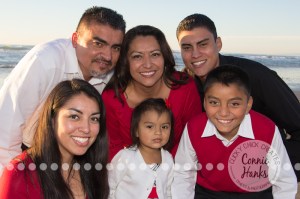 Connie Hanks Photography // ClickyChickCreates.com // San Diego family photography, family photo session, family photography, beach, outdoor, natural light, golden light