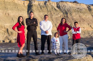 Connie Hanks Photography // ClickyChickCreates.com // San Diego family photography, family photo session, family photography, beach, outdoor, natural light, golden light