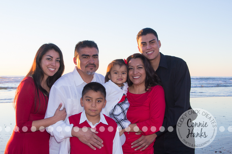 Connie Hanks Photography // ClickyChickCreates.com // San Diego family photography, family photo session, family photography, beach, outdoor, natural light, golden light
