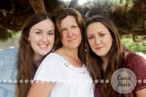 Connie Hanks Photography // ClickyChickCreates.com // San Diego family photo session, multi-generation, family photos,, La Jolla Cove, real photos, family candids