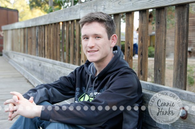 Connie Hanks Photography // ClickyChickCreates.com // San Diego photography, senior portraits, family photography, siblings