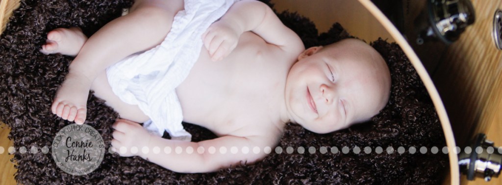 Connie Hanks Photography // ClickyChickCreates.com // newborn, San Diego newborn photography, family photo session, family photography, baby boy, siblings, brothers