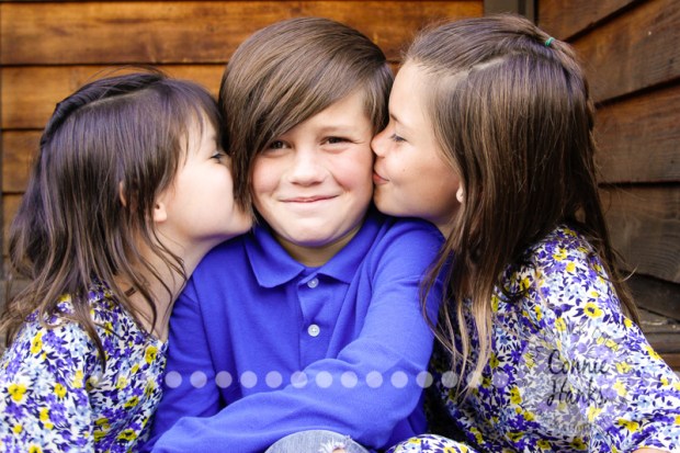 Connie Hanks Photography // ClickyChickCreates.com // family photos, sibling photos, sibling poses, San Diego family photography, family photo session, family photography, rustic park photography, brothers, sisters, siblings