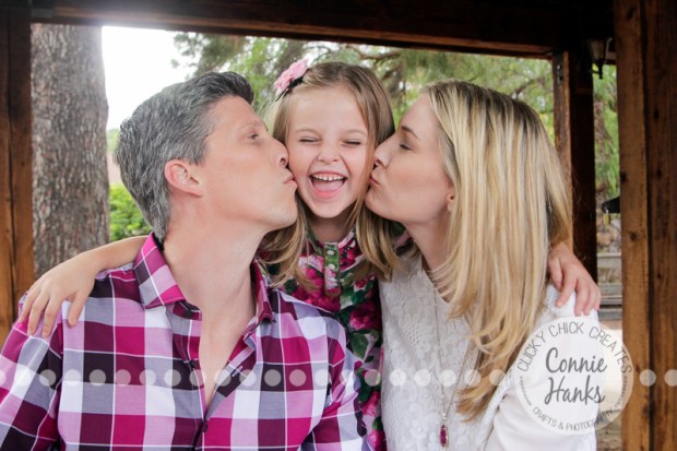 Connie Hanks Photography // ClickyChickCreates.com // family photos, San Diego family photography, family photo session, family photography, rustic park photography