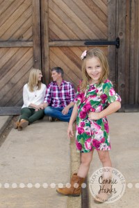 Connie Hanks Photography // ClickyChickCreates.com // family photos, San Diego family photography, family photo session, family photography, rustic park photography