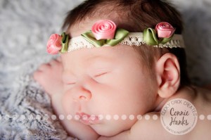 Connie Hanks Photography // ClickyChickCreates.com // newborn, baby photos, San Diego newborn photography, family photo session, family photography, baby girl, newborn girl, family, multi-generation family, extended family