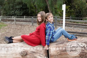 Connie Hanks Photography // ClickyChickCreates.com // family photos, San Diego family photography, family photo session, family photography, rustic park photography