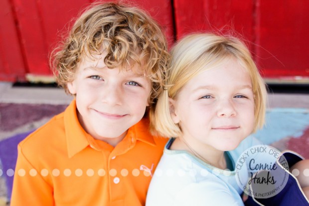 Connie Hanks Photography // ClickyChickCreates.com // family photos, San Diego family photography, family photo session, family photography, colorful doors, Spanish Village, Balboa Park