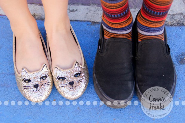 Connie Hanks Photography // ClickyChickCreates.com // family photos, San Diego family photography, family photo session, family photography, colorful doors, Spanish Village, Balboa Park