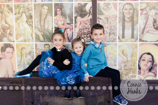 Connie Hanks Photography // ClickyChickCreates.com // family photos, San Diego family photography, family photo session, family photography, siblings, colorful doors, Little Italy, urban landscape, cityscape