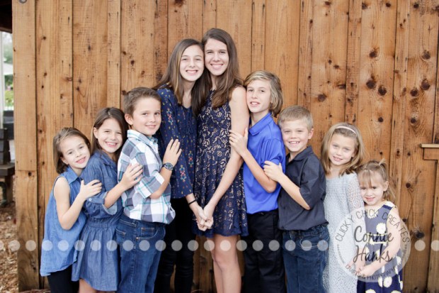 Connie Hanks Photography // ClickyChickCreates.com // family photos, San Diego family photography, multi-generation family photo session, extended family photography, siblings, rustic, Old Poway Park, barn doors