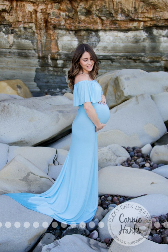 Connie Hanks Photography // ClickyChickCreates.com // maternity photos, belly photos, San Diego maternity photography, pregnancy photo session, maternity photography, beach, La Jolla, CA