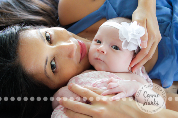 Connie Hanks Photography // ClickyChickCreates.com // newborn photography, baby photos, newborn girl, San Diego newborn photography, family photo session, family photography, baby girl, family