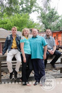Connie Hanks Photography // ClickyChickCreates.com // family photos, San Diego family photography, multi-generation family photo session, extended family photography, siblings, rustic, Old Poway Park, barn doors