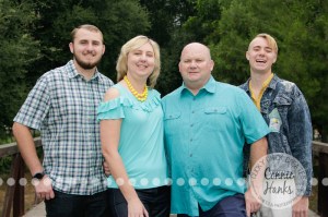 Connie Hanks Photography // ClickyChickCreates.com // family photos, San Diego family photography, multi-generation family photo session, extended family photography, siblings, rustic, Old Poway Park, barn doors