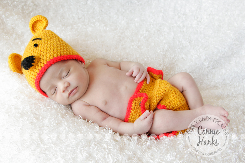 Connie Hanks Photography // ClickyChickCreates.com // newborn photography, baby photos, newborn boy, San Diego newborn photography, family photo session, family photography, baby boy, family